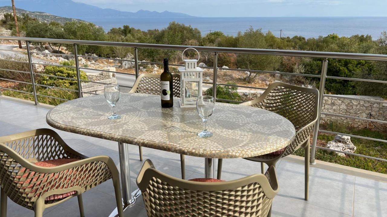 Luxurious Villa At A Unique Spot Agios Nikolaos  Exteriör bild