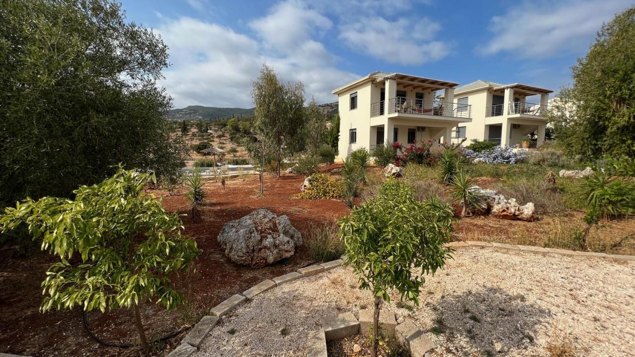 Luxurious Villa At A Unique Spot Agios Nikolaos  Exteriör bild