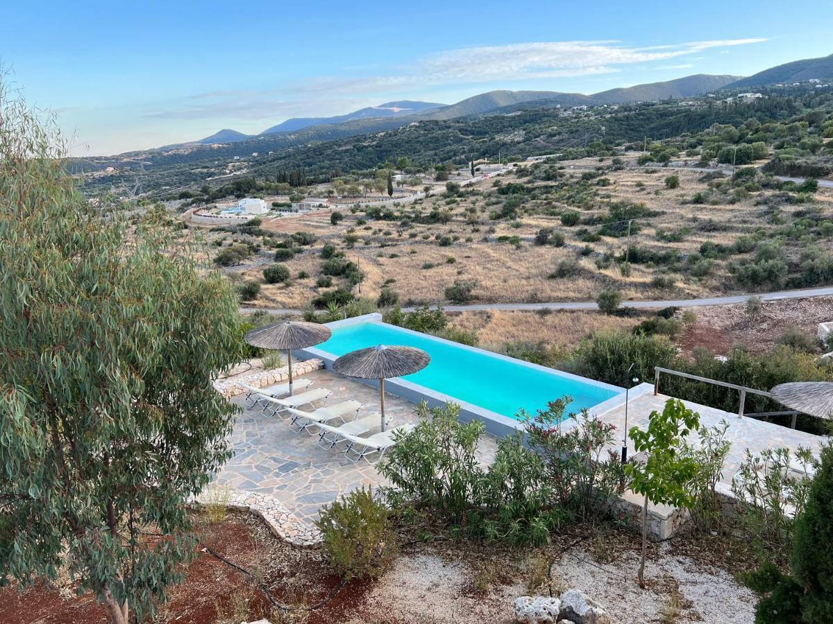 Luxurious Villa At A Unique Spot Agios Nikolaos  Exteriör bild