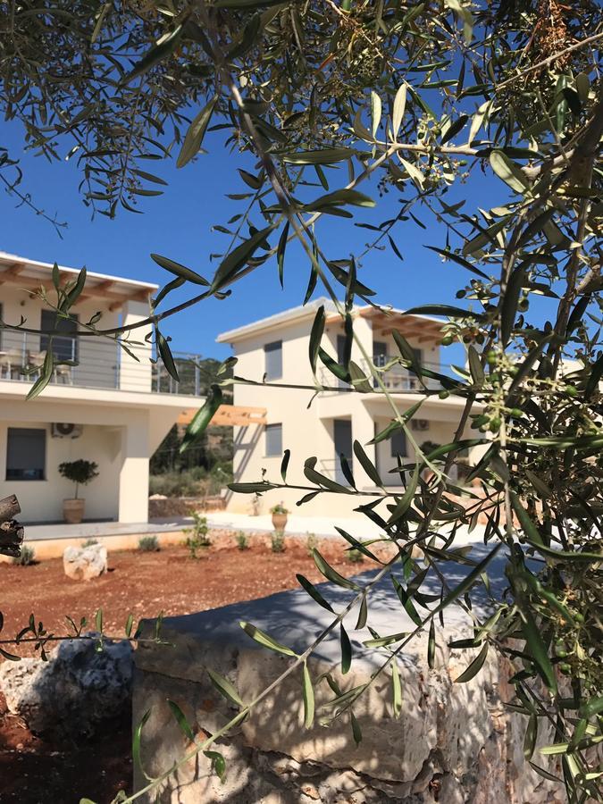Luxurious Villa At A Unique Spot Agios Nikolaos  Exteriör bild